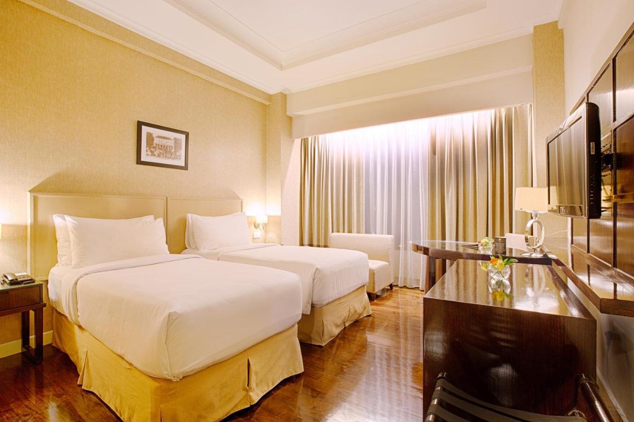 Royal Kuningan 4*